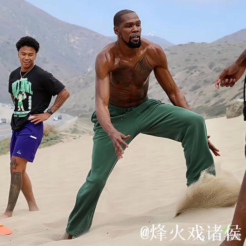 并肩出镜！范弗利特公布个人播客节目首位嘉宾：杜兰特