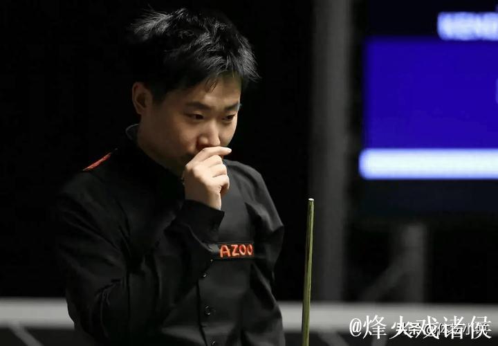 吕昊天与周跃龙决胜轮获胜，成功晋级斯诺克英锦赛正赛