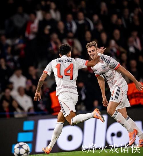 迪亚斯双响+剪刀脚染红,十人拜仁2-1力克巴黎领跑积分榜 迪亚斯双响+剪刀脚染红,十人拜仁2-1力克巴黎领跑积分榜